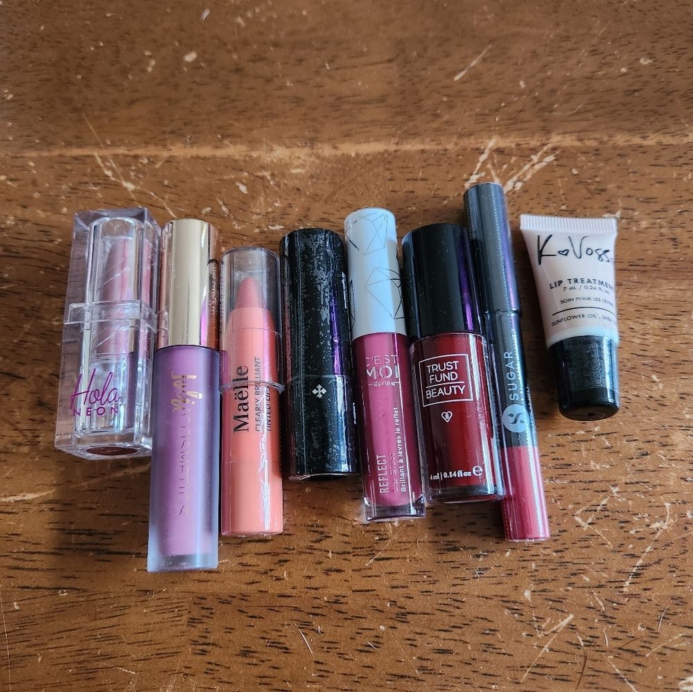 Lip products bundle - Picture 2 of 2